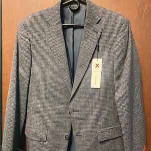 Brand new. Shoot me an offer